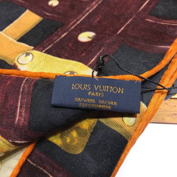 Louis Vuitton Scarf LVC00482